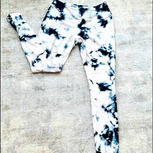 Nike marble pattern full length leggings